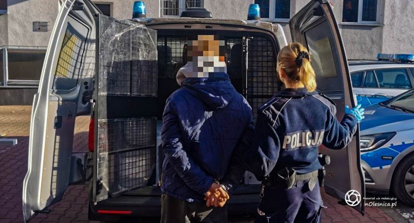 zdjęcie zatrzymanego mężczyzny