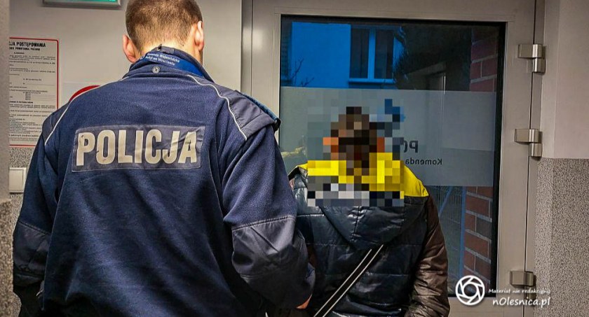 zdjęcie sprawczyni kradzieży