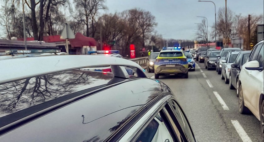 foto: Bartłomiej Nowak/ FB-Oleśnica-Gdzie suszą miśki