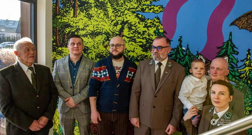 zdjęcie Kazimierza Harycha, Marcina Mrowickiego, Jakuba Jeżyny oraz Adriany i Jarosława Jaszczakowie z synkiem