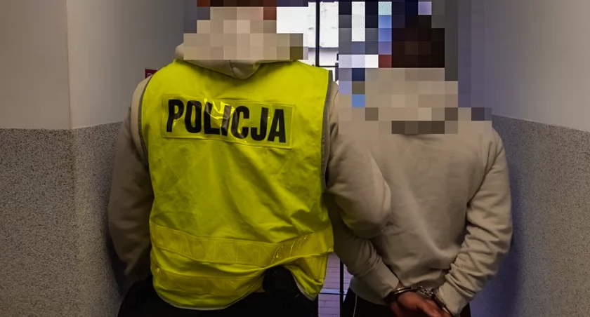 zdjęcie zatrzymanego mężczyzny