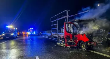 Poważny wypadek na S8 koło Boguszyc. Płonął samochód, pięć osób poszkodowanych, w tym 4 - latek. Interweniował śmigłowiec LPR
