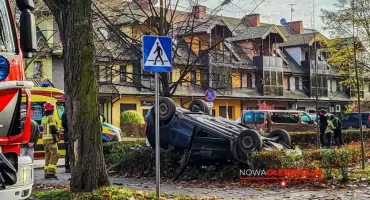 Pijany i bez prawa jazdy spowodował dachowanie na oleśnickim skrzyżowaniu
