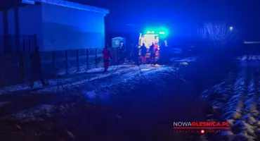 Tragiczny wypadek w Jenkowicach. 27-latek nie żyje, drugi robotnik ze zmiażdżoną nogą