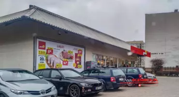 Czytelnia zamiast alejek? Polomarket w Oleśnicy otwiera się w niedziele nietypowym sposobem