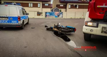 Groźne zderzenie na Dobroszyckiej. Motocyklista w śmigłowcu LPR - FOTO VIDEO