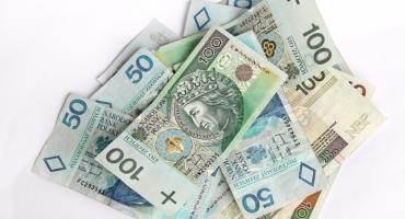 Jak zadbać o bezpieczeństwo naszych finansów w wakacje - PORADNIK